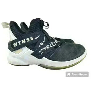 Nike LeBron James Soldier 12 Witness'‎ Boys Shoes Sz 5Y School Basketball Suede